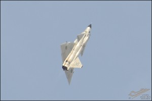 D7T_8200