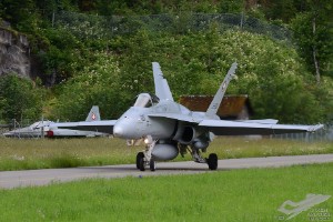 d7t_7493