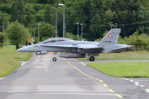 d7t_7589