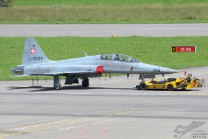 d7t_8445