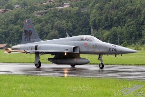 d7t_8956