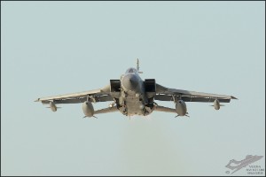 D71_2942