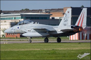 D71_5877