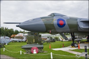 d7t_3728