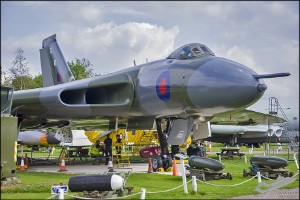 d7t_3743