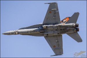 D71_9275