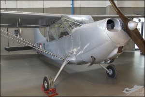 D75_2179