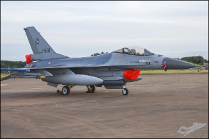 D75_2296
