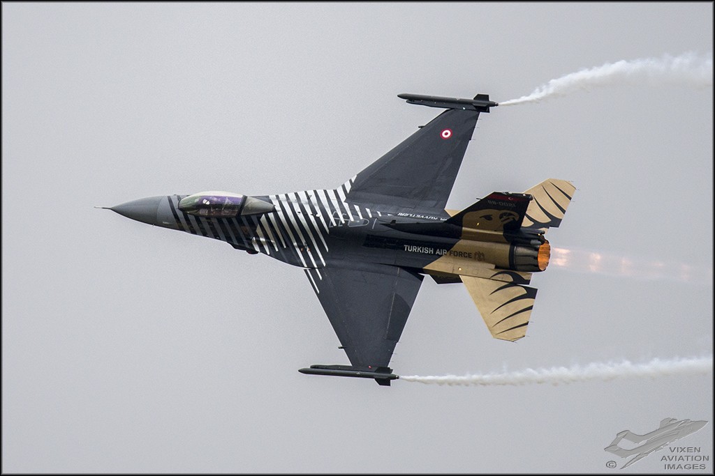 F-16C Fighting Falcon - Solo Turk 