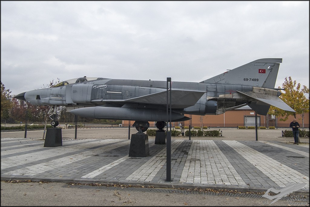RF-4E Phantom - Bursa 