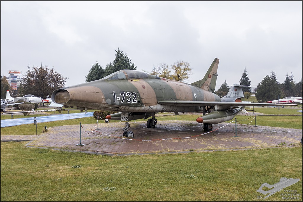 F100C Super Sabre 