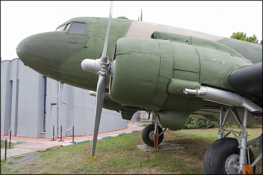 Douglas C-47B Skytrain 