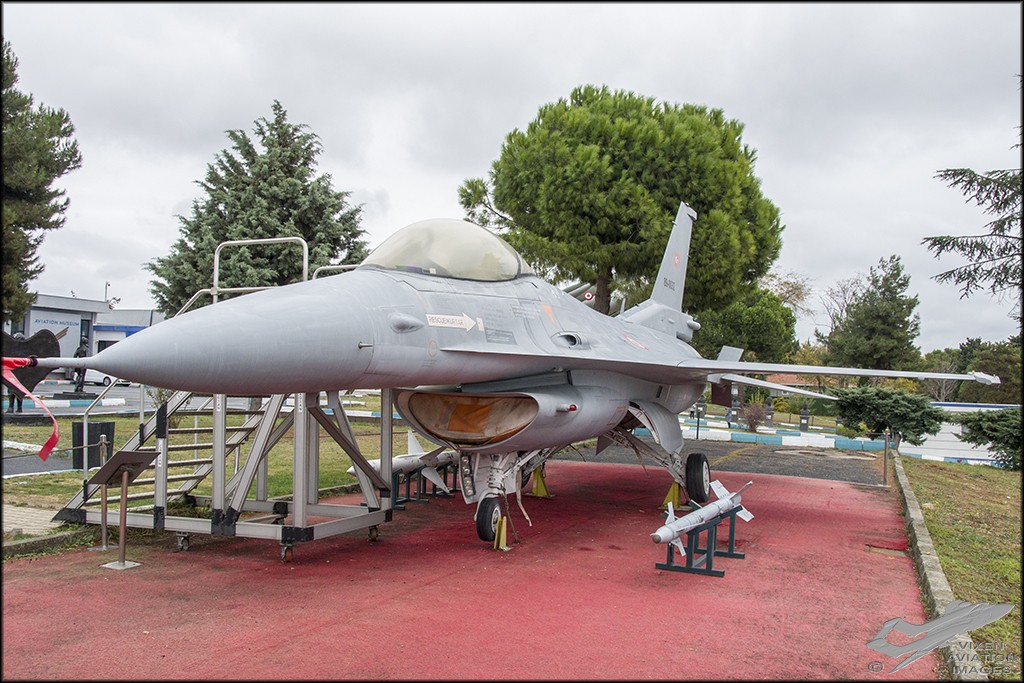 F-16C Fighting Falcon 