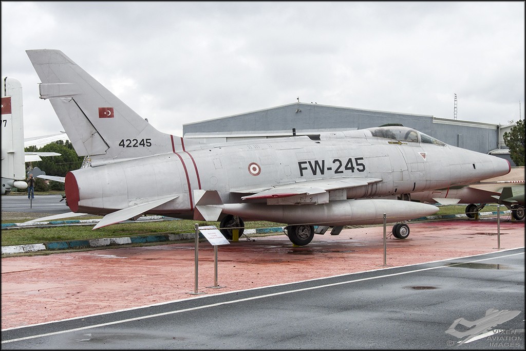 North American F-100D Super Sabre 