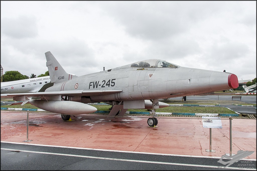 North American F-100D Super Sabre 