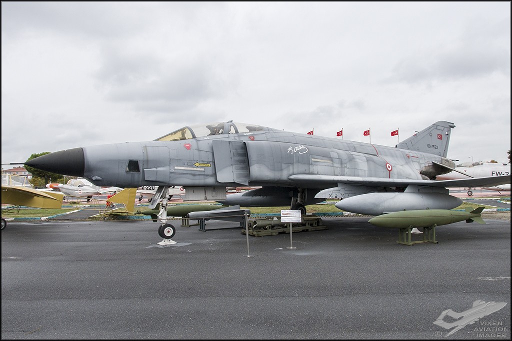 RF-4E Phantom 