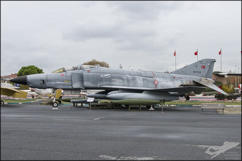 F-4E Phantom 