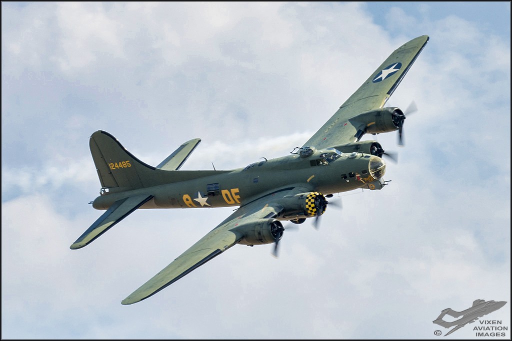 Boeing B-17G Flying Fortress 