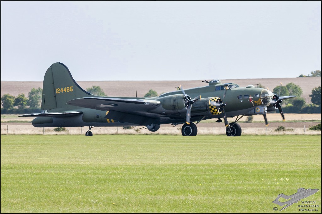 Boeing B-17G Flying Fortress 